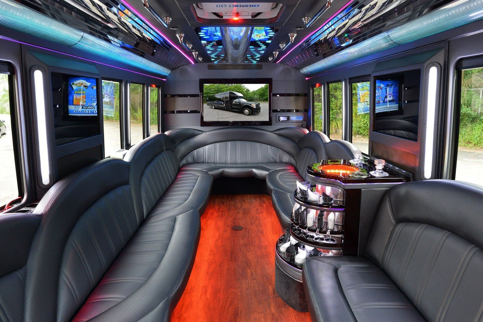 Plan Passenger and Cargo Space